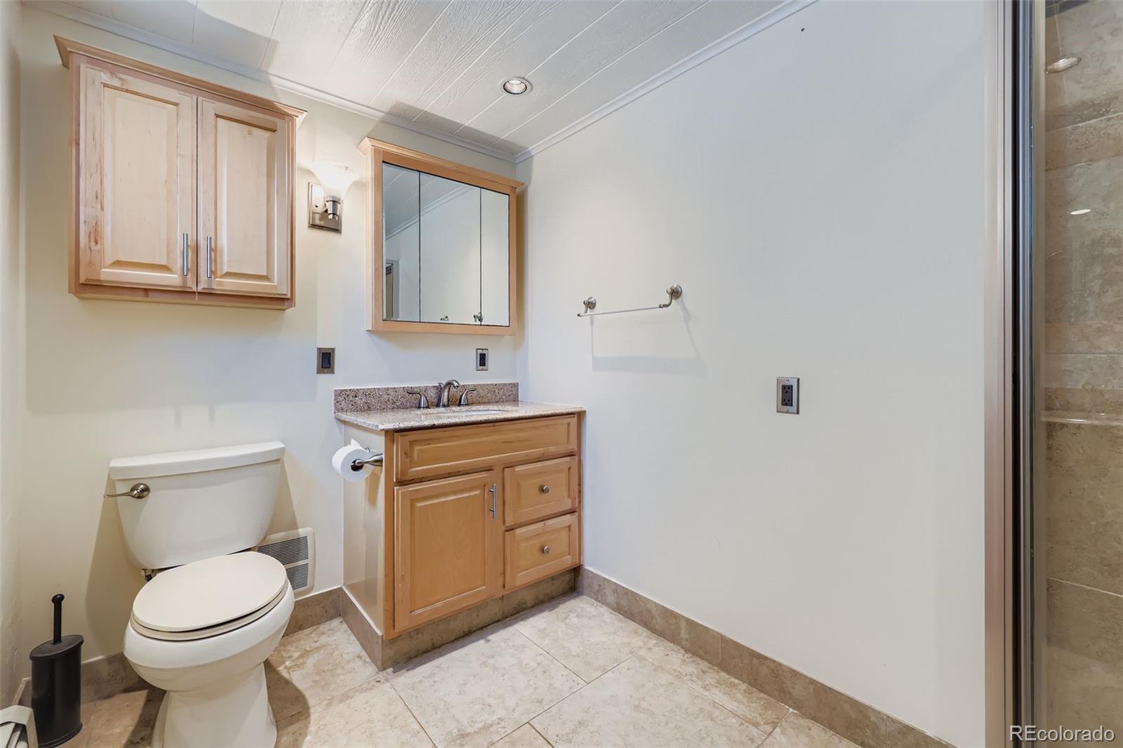 5445 W Colorado Avenue