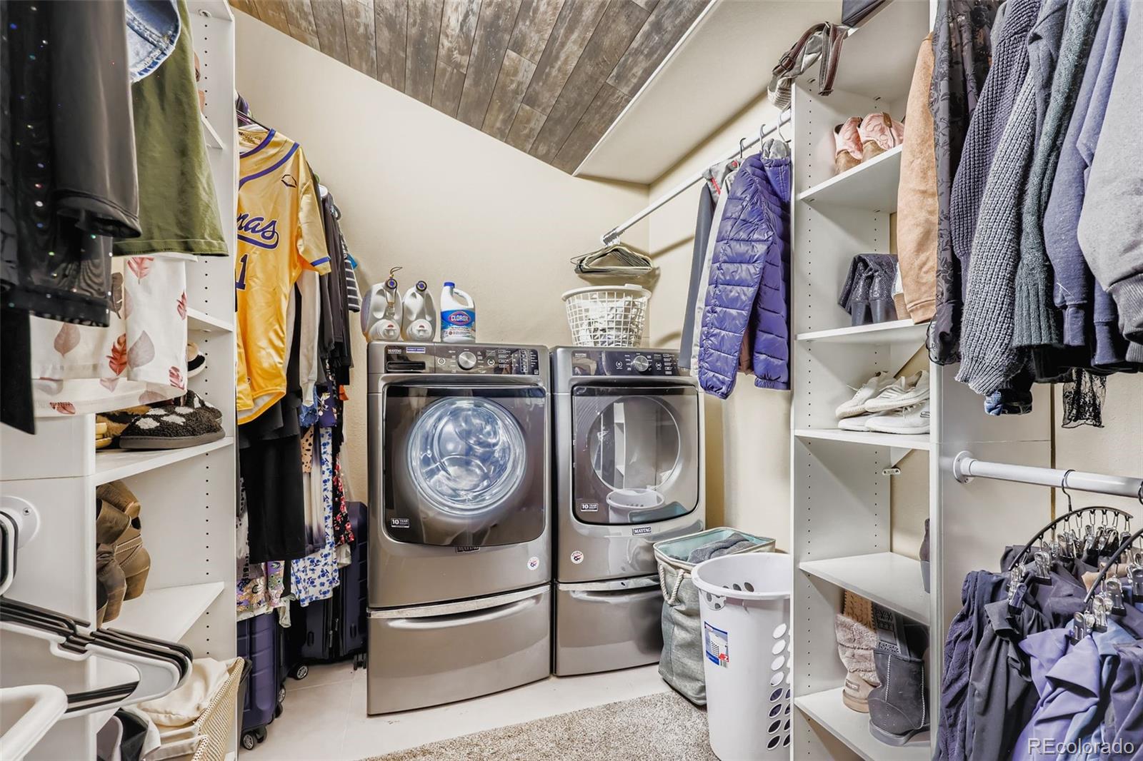 5445 W Colorado Avenue