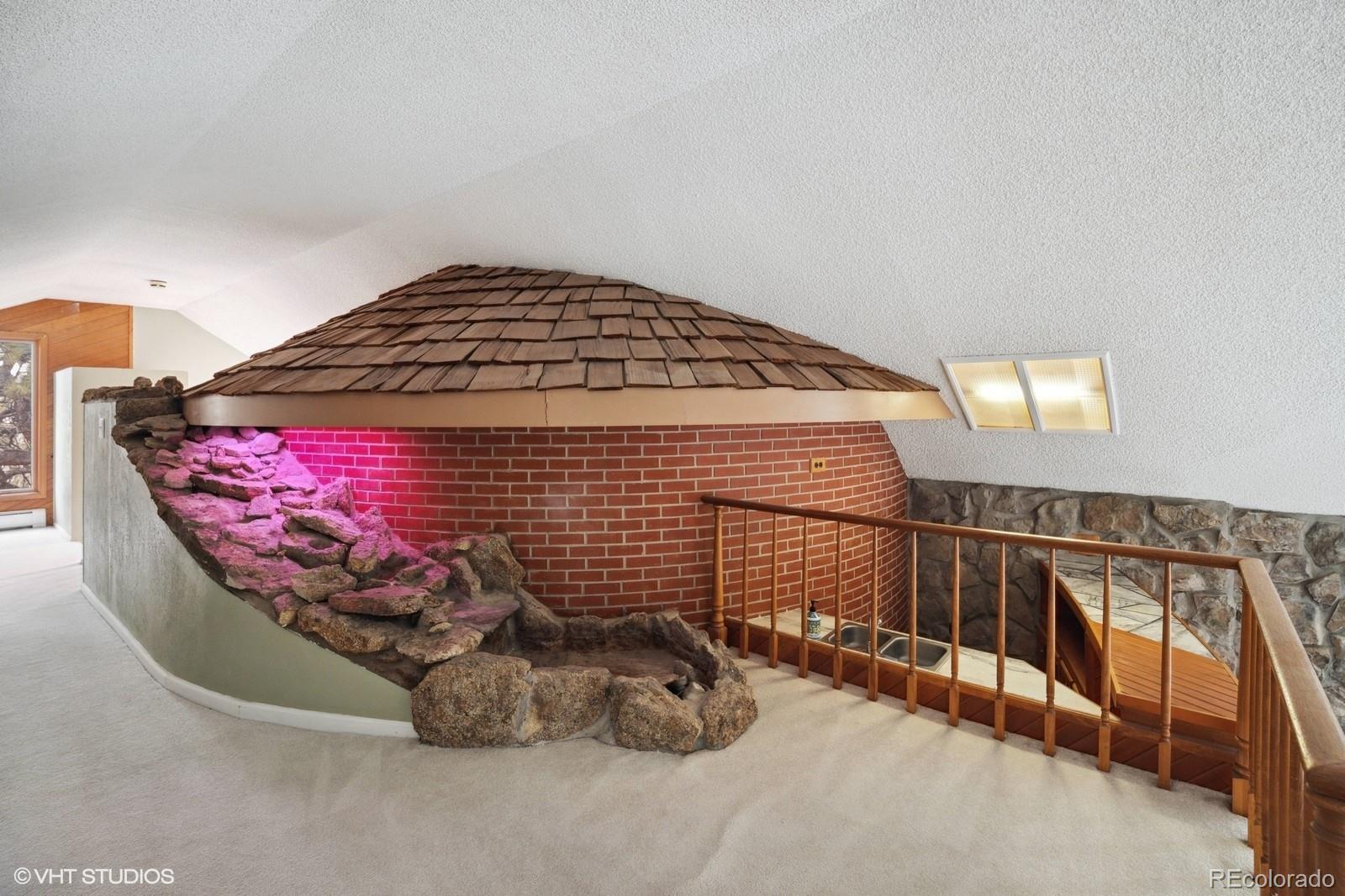 22081 Paradise Circle