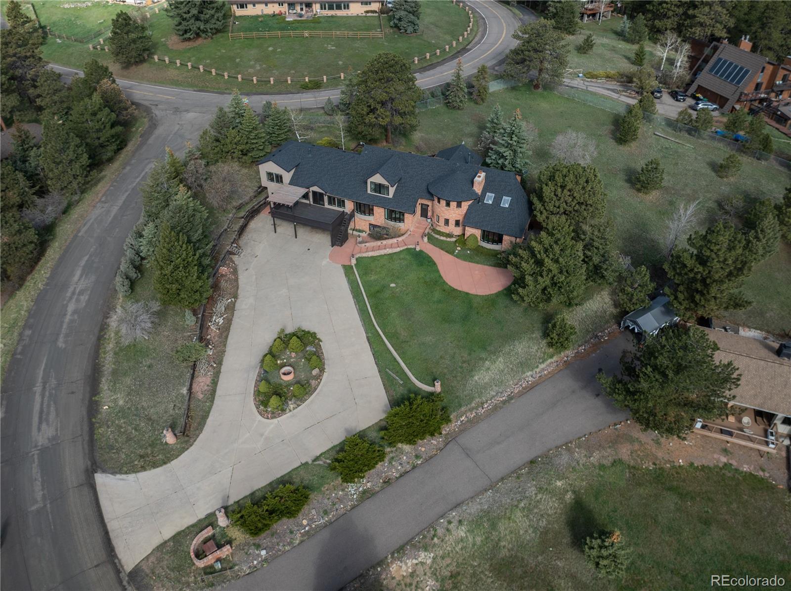 22081 Paradise Circle