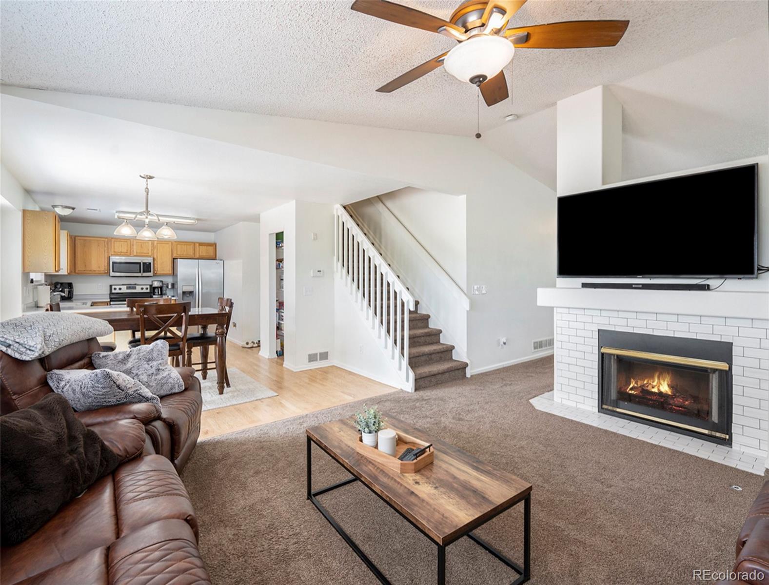 9672 Castle Ridge Circle