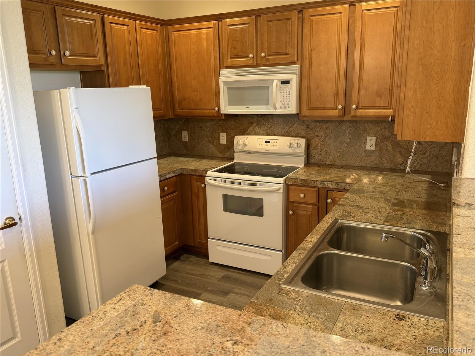 8039 Lee Drive Unit: 102
