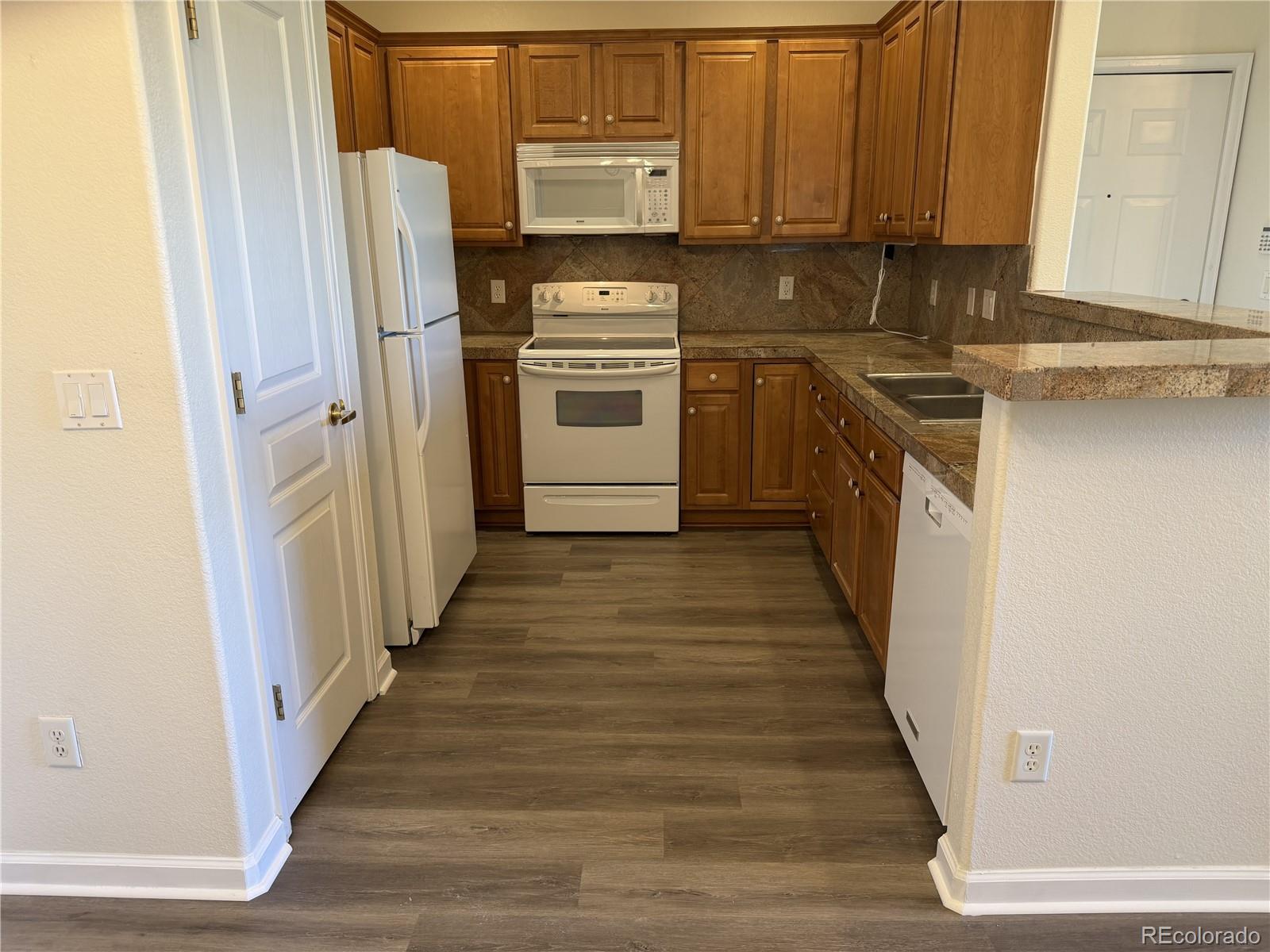 8039 Lee Drive Unit: 102