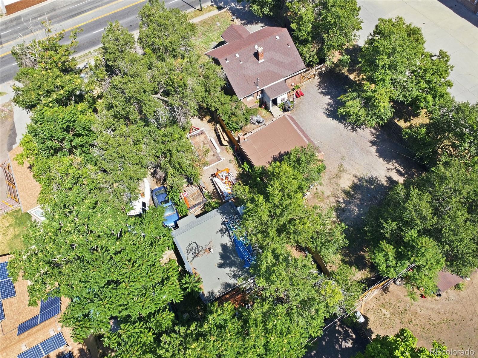 1545-55 N Sheridan Boulevard