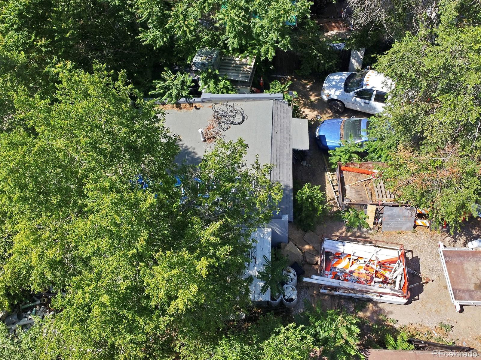 1545-55 N Sheridan Boulevard