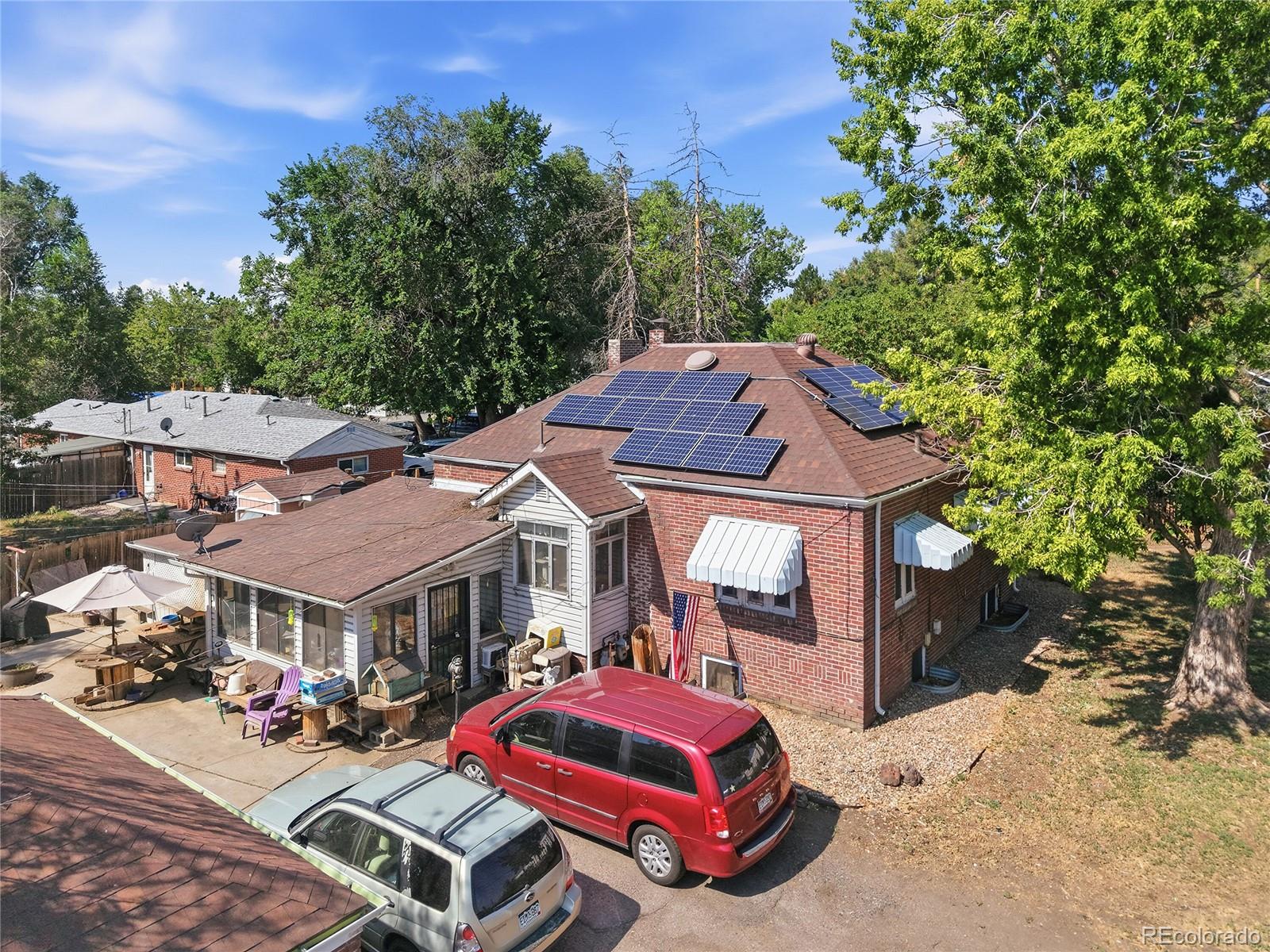 980 Benton Street Unit: 982