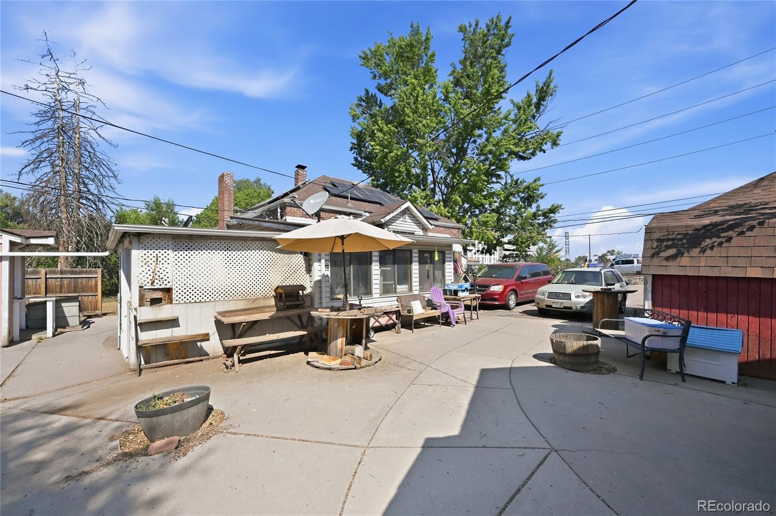 980 Benton Street Unit: 982