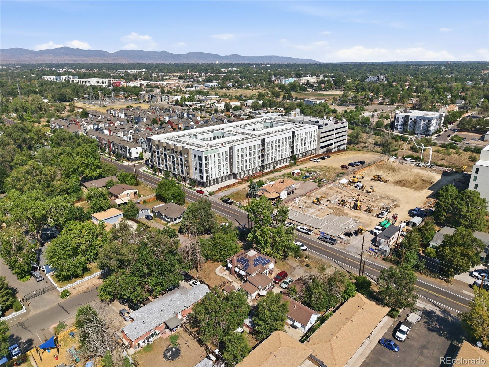 980 Benton Street Unit: 982