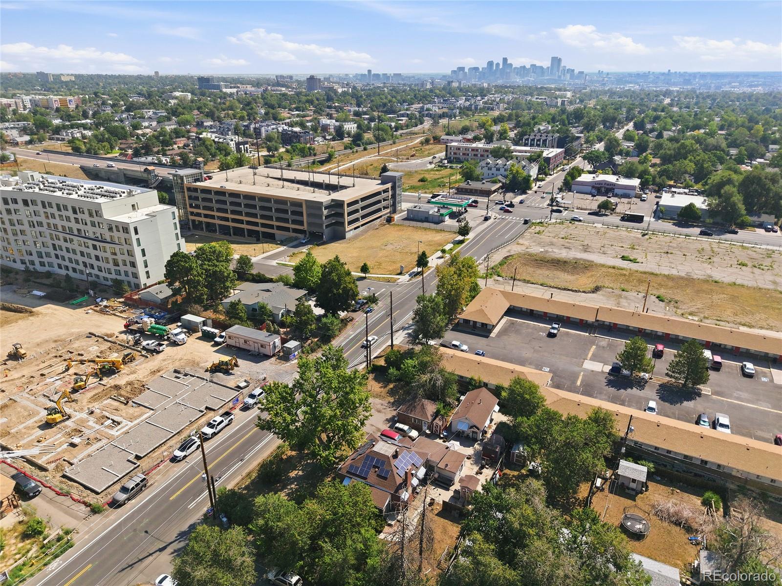 980 Benton Street Unit: 982