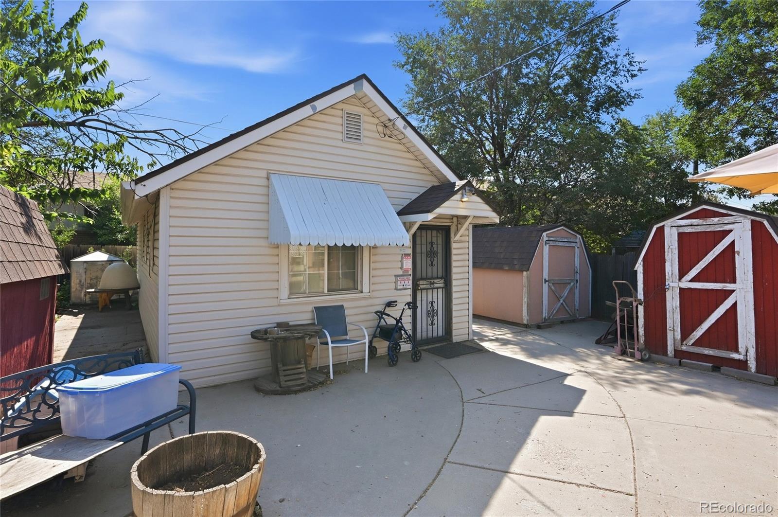 980 Benton Street Unit: 982