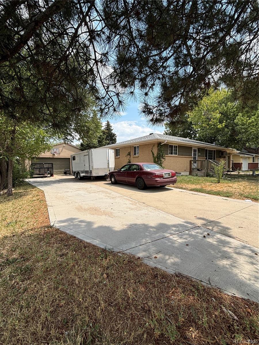 300 S Simms Street