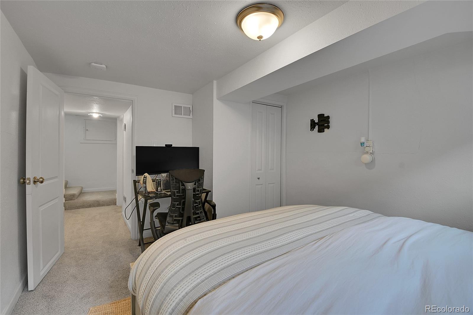 2212 Ingalls Street