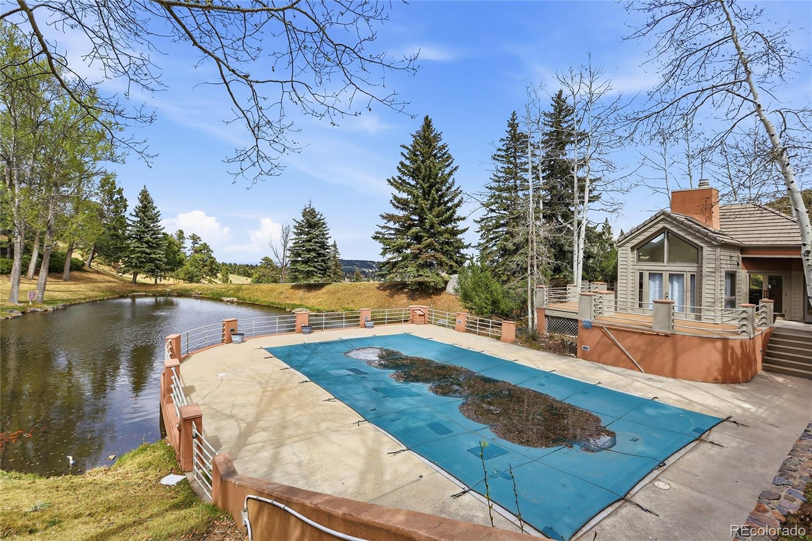722 Ridgeside Drive