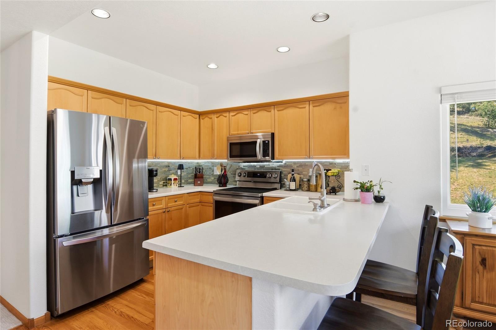 722 Ridgeside Drive