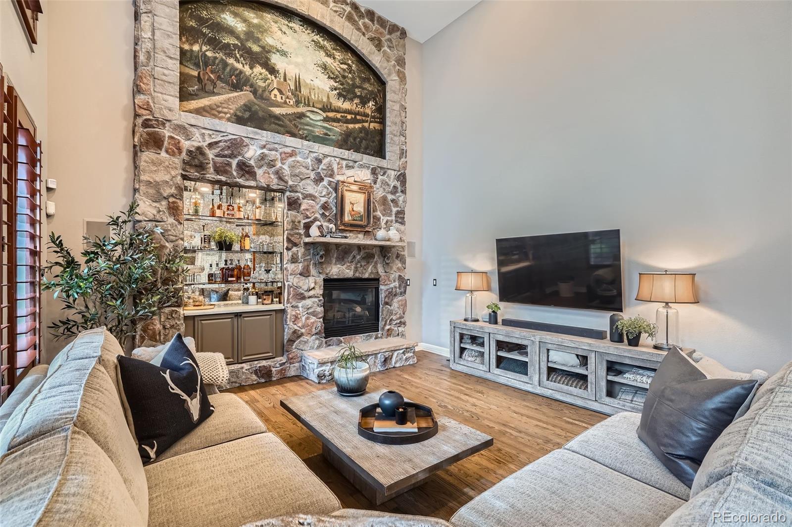 9445 Aspen Hill Circle