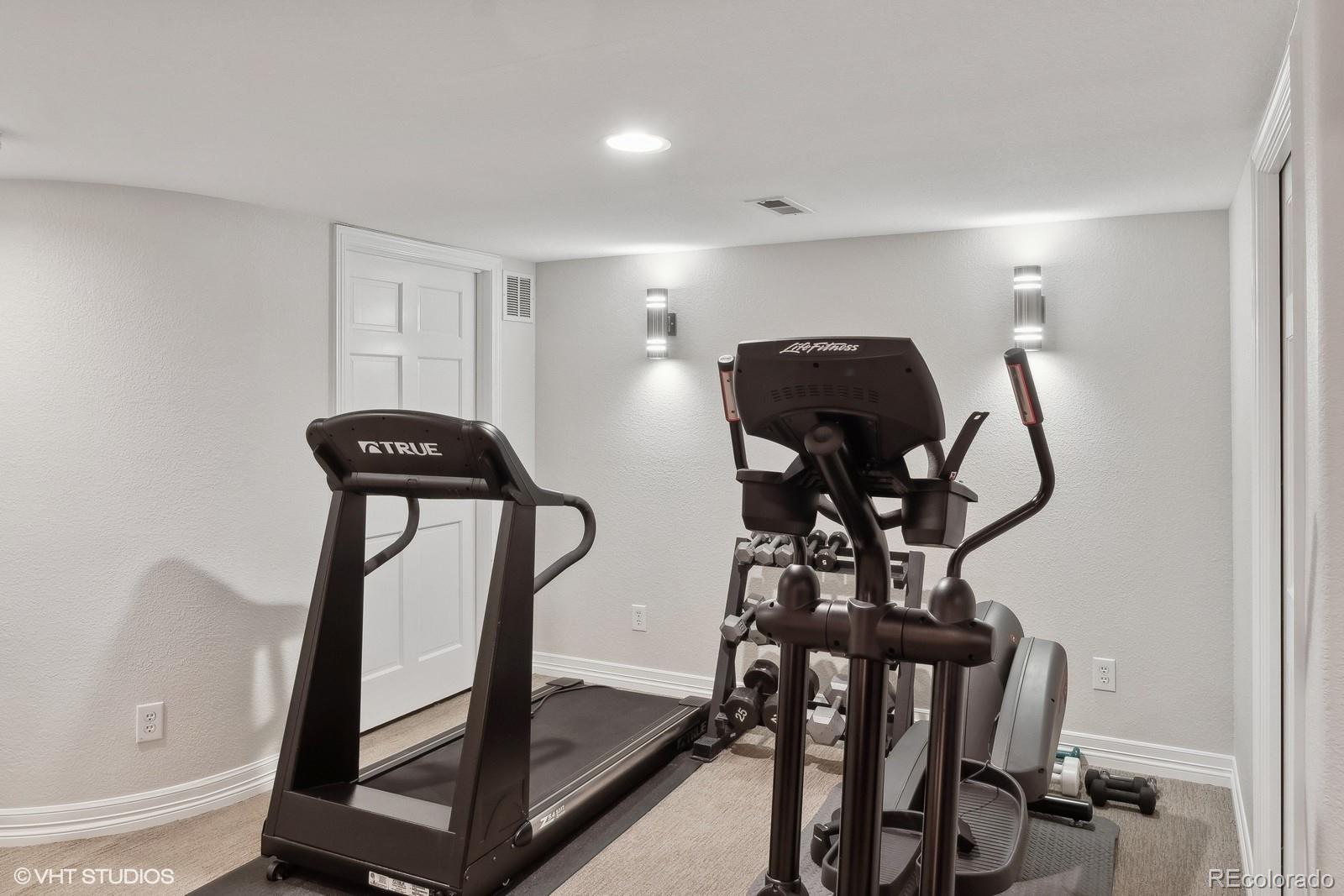 9445 Aspen Hill Circle