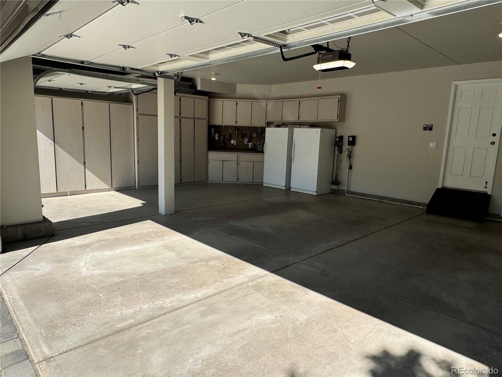 9445 Aspen Hill Circle