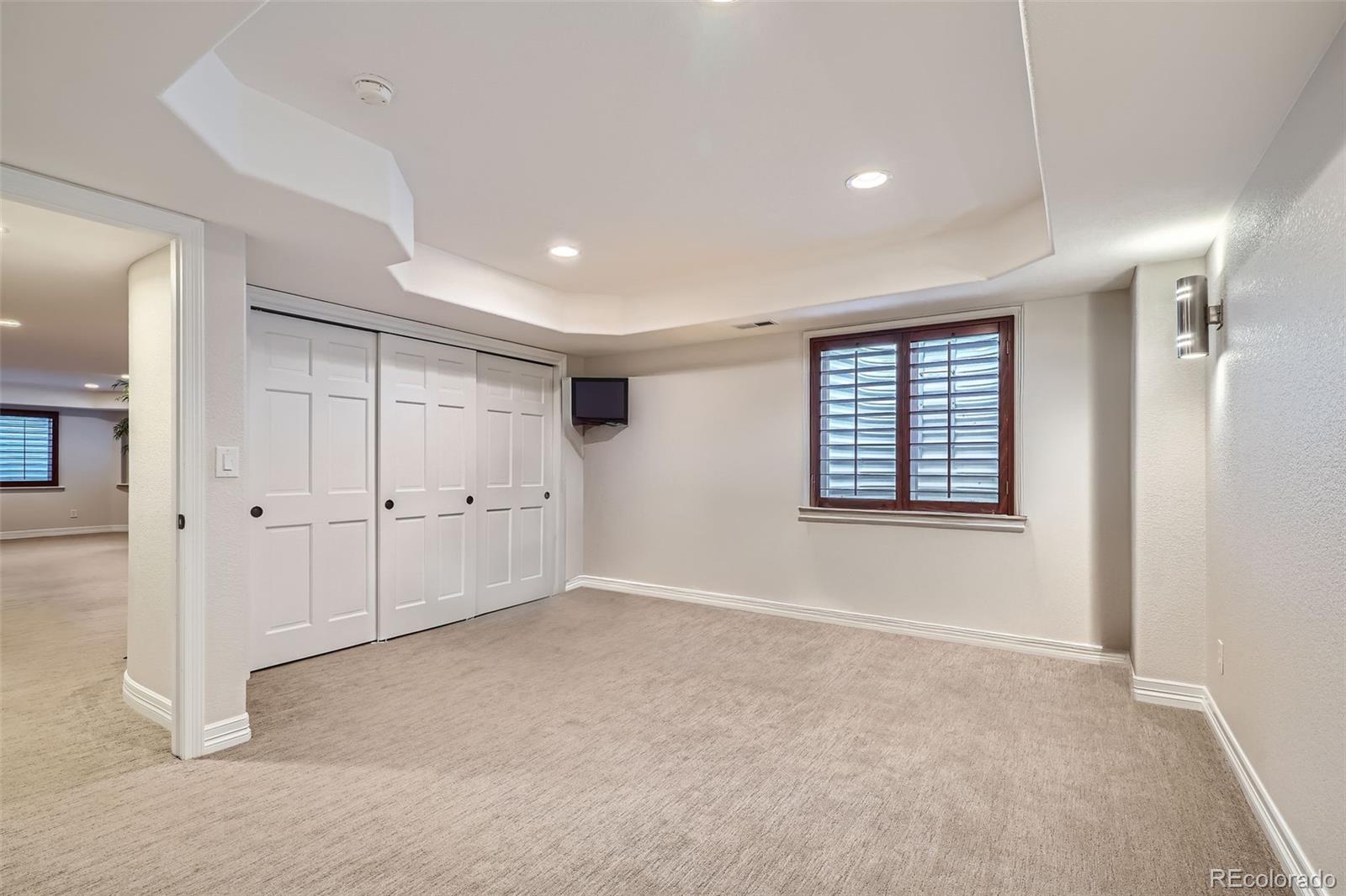 9445 Aspen Hill Circle