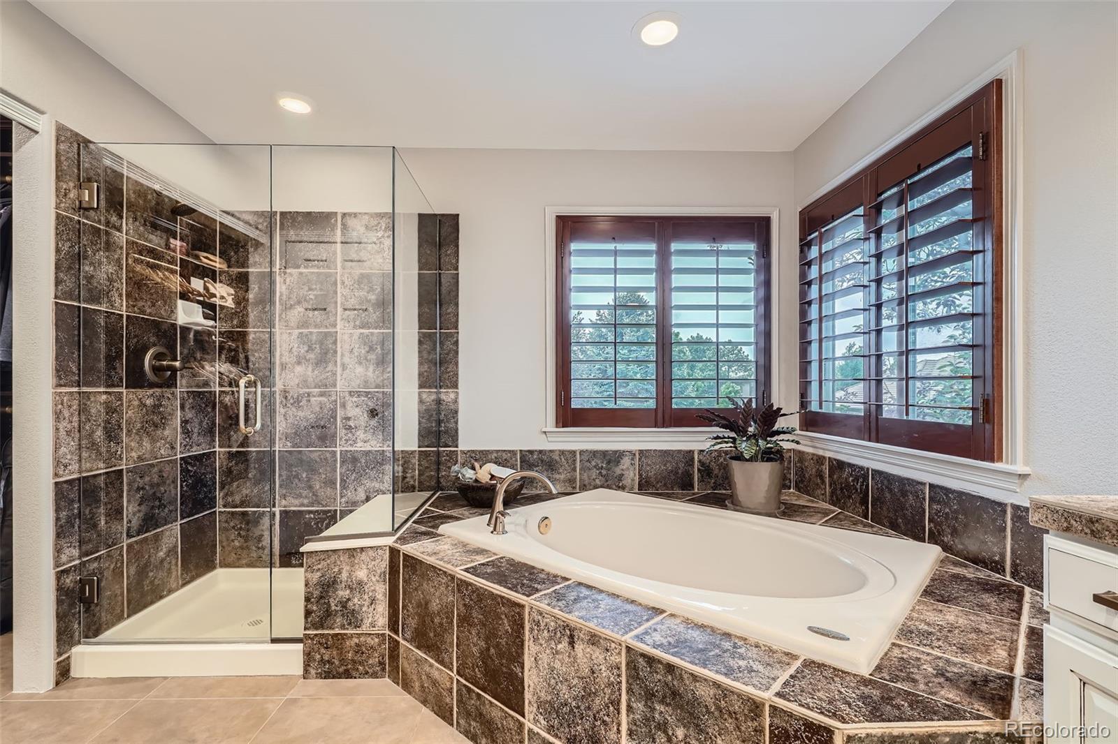 9445 Aspen Hill Circle