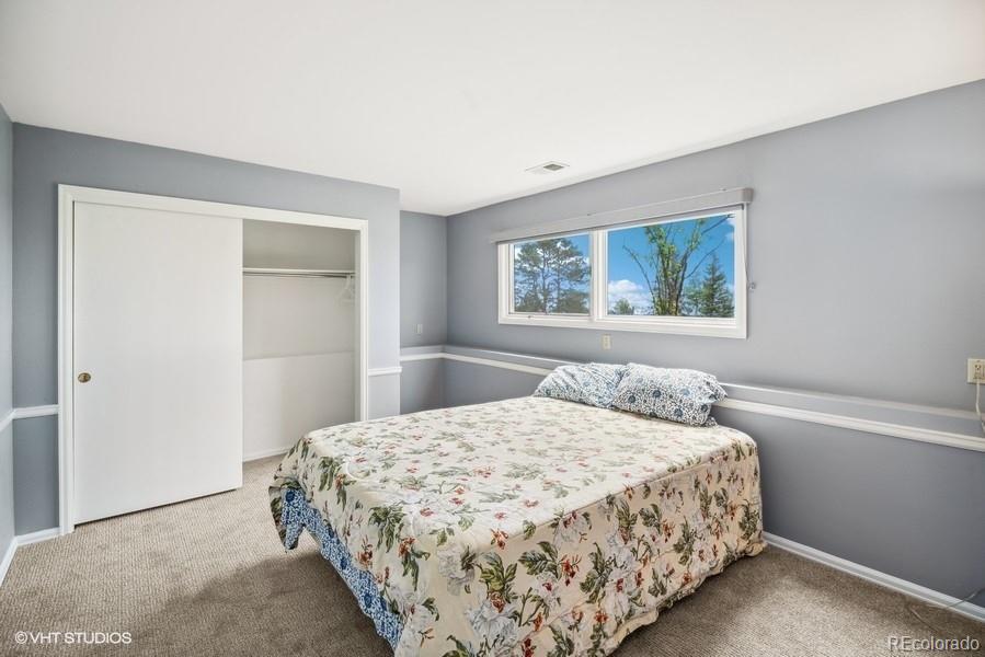 22041 Paradise Circle