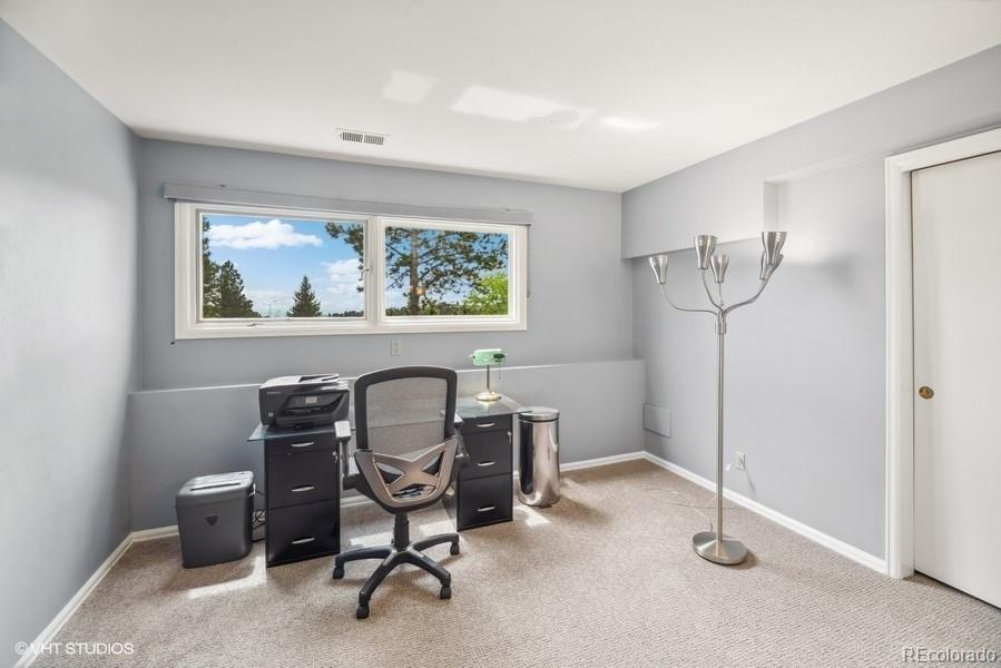 22041 Paradise Circle