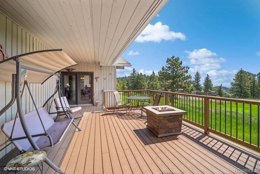 22041 Paradise Circle