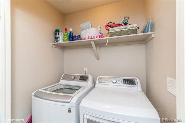 13690 Ash Circle