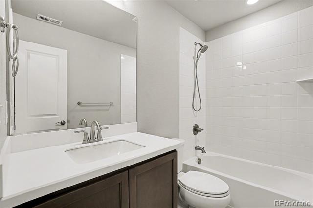 7296 Xenophon Court
