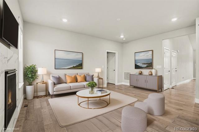 7296 Xenophon Court