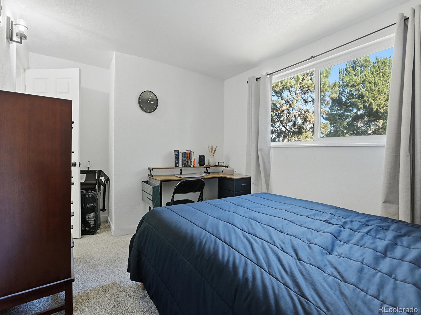 1723 Robb Street Unit: 33