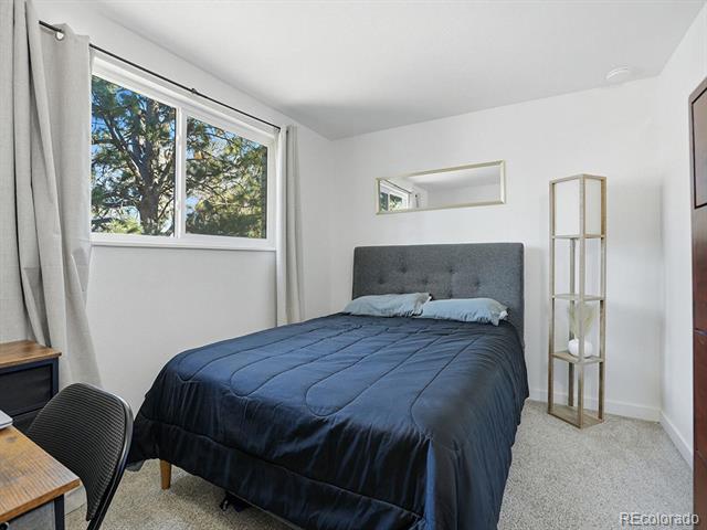 1723 Robb Street Unit: 33