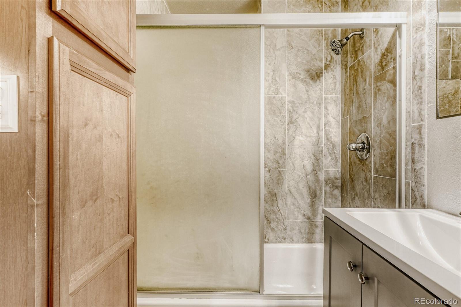 5291 S Sherman Street