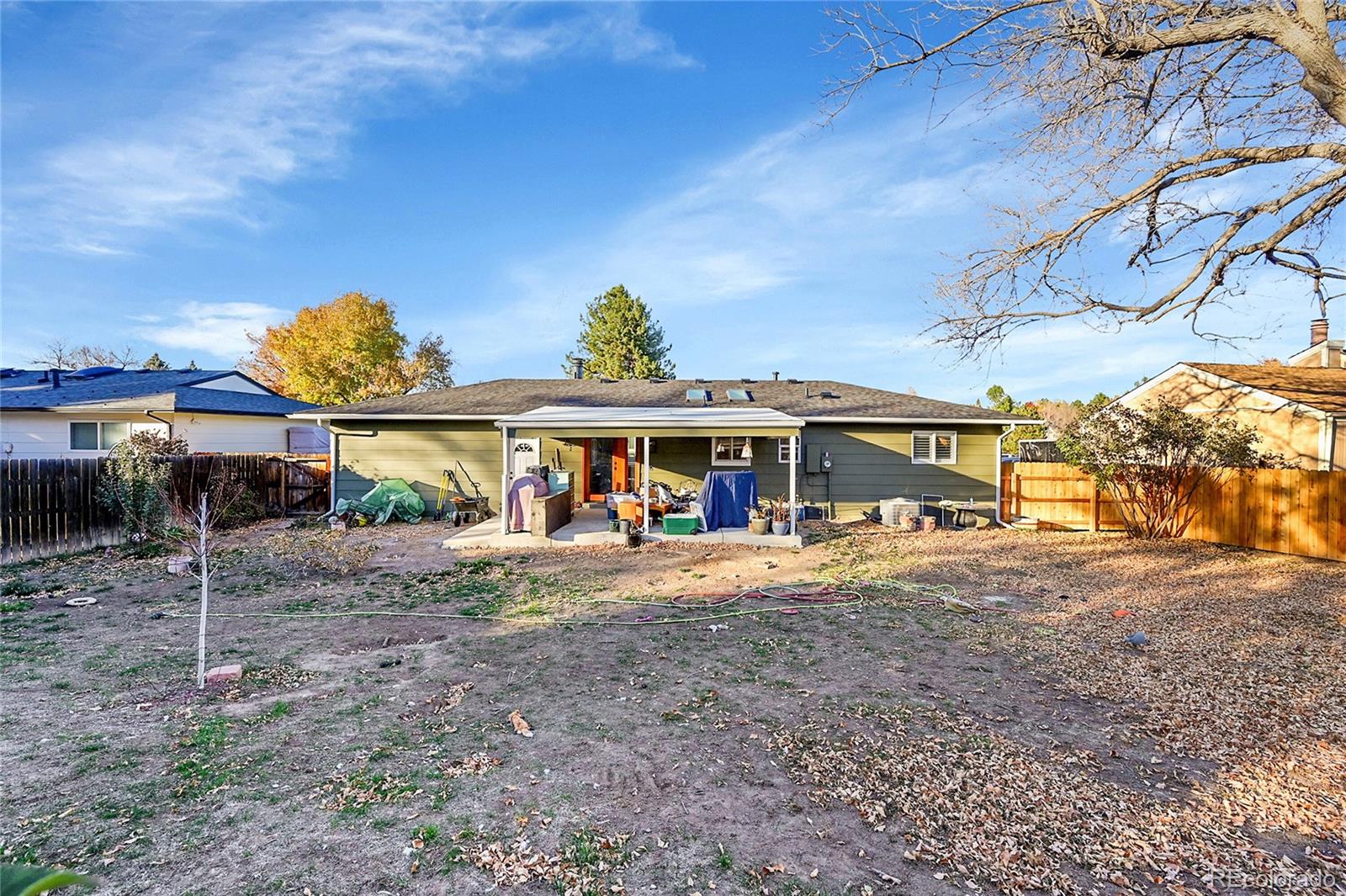 5075 E Weaver Avenue