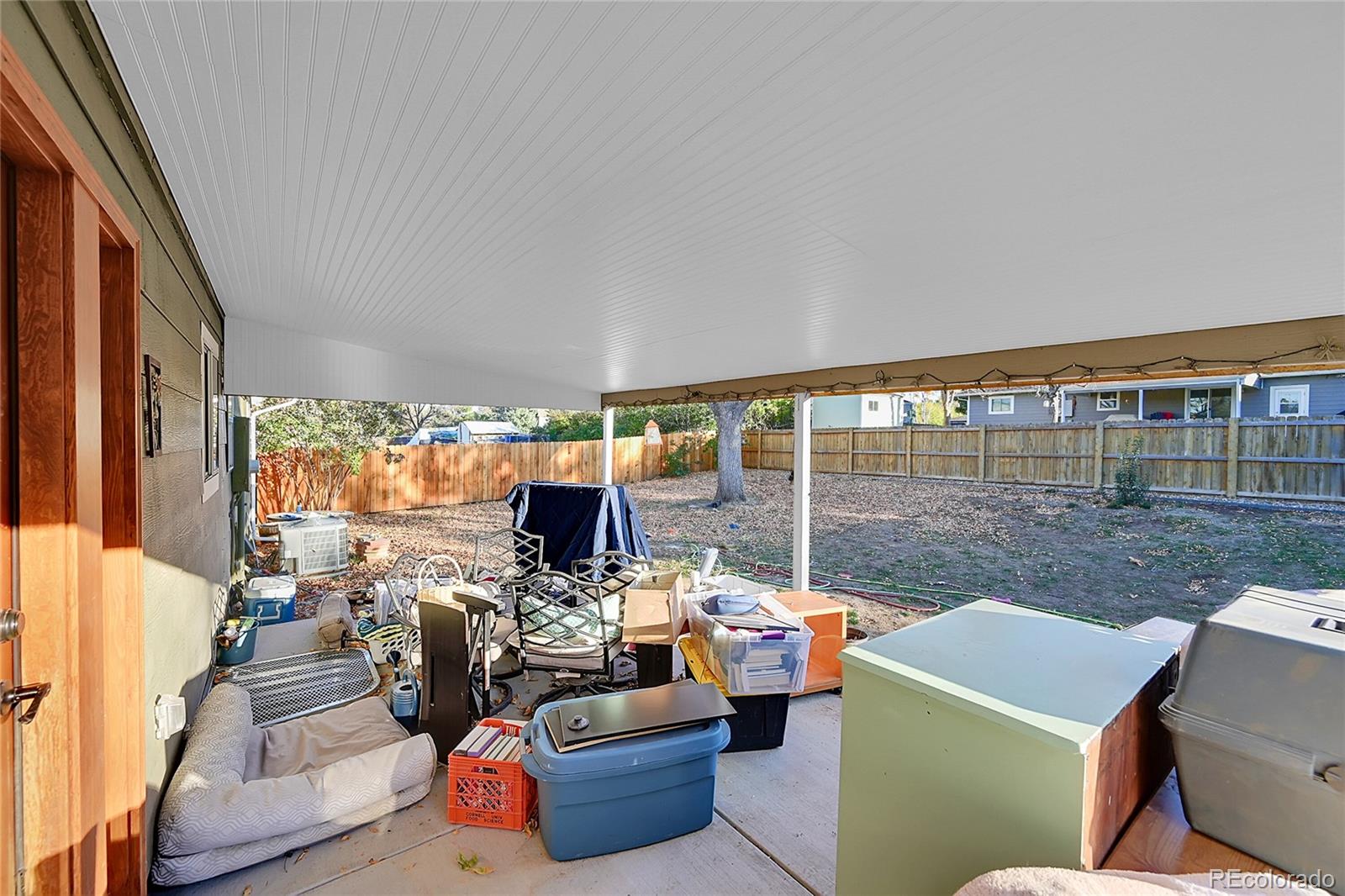 5075 E Weaver Avenue