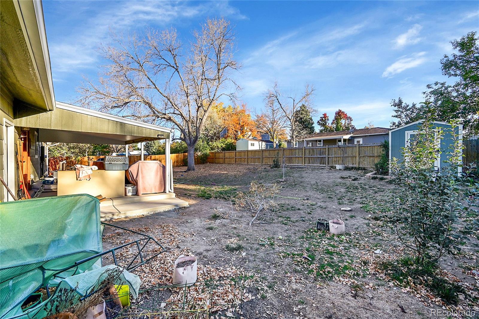 5075 E Weaver Avenue