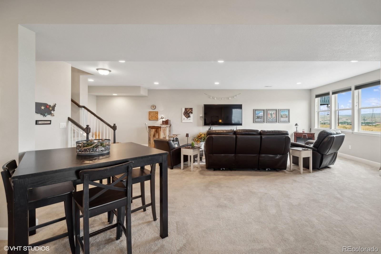 9158 Fraser River Street
