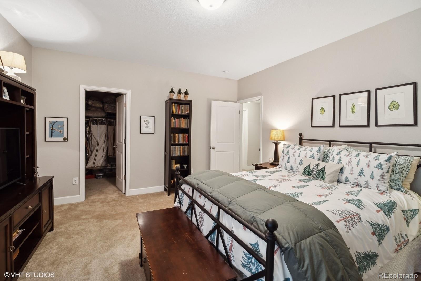 9158 Fraser River Street