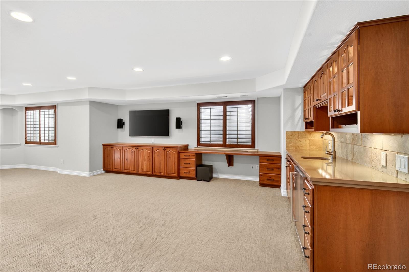 9445 Aspen Hill Circle