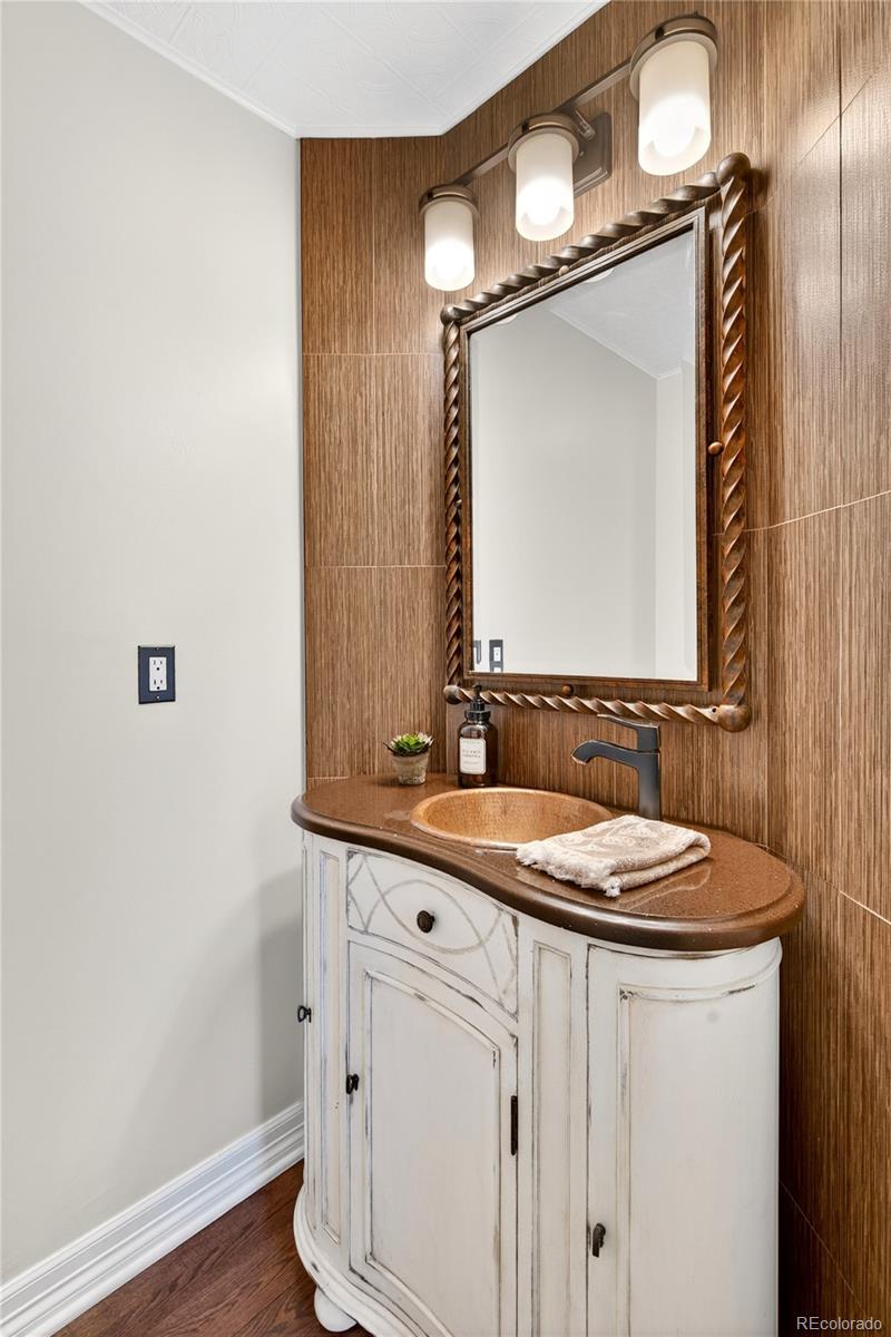 9445 Aspen Hill Circle