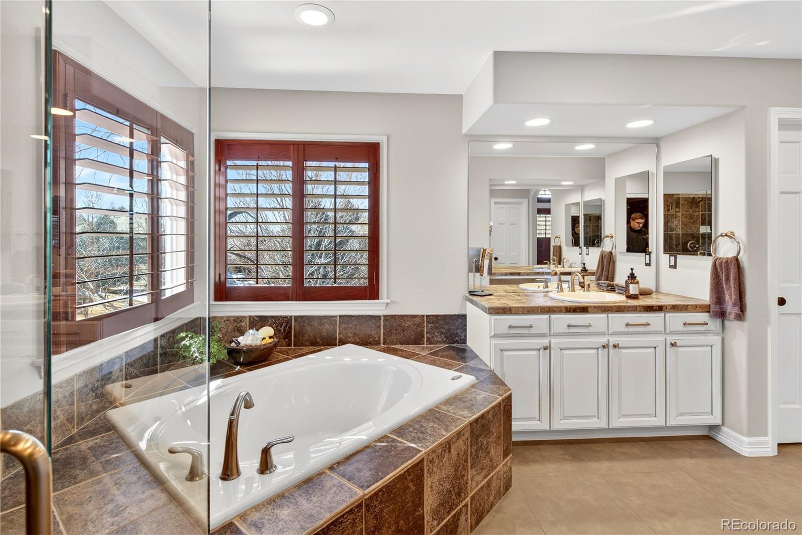 9445 Aspen Hill Circle