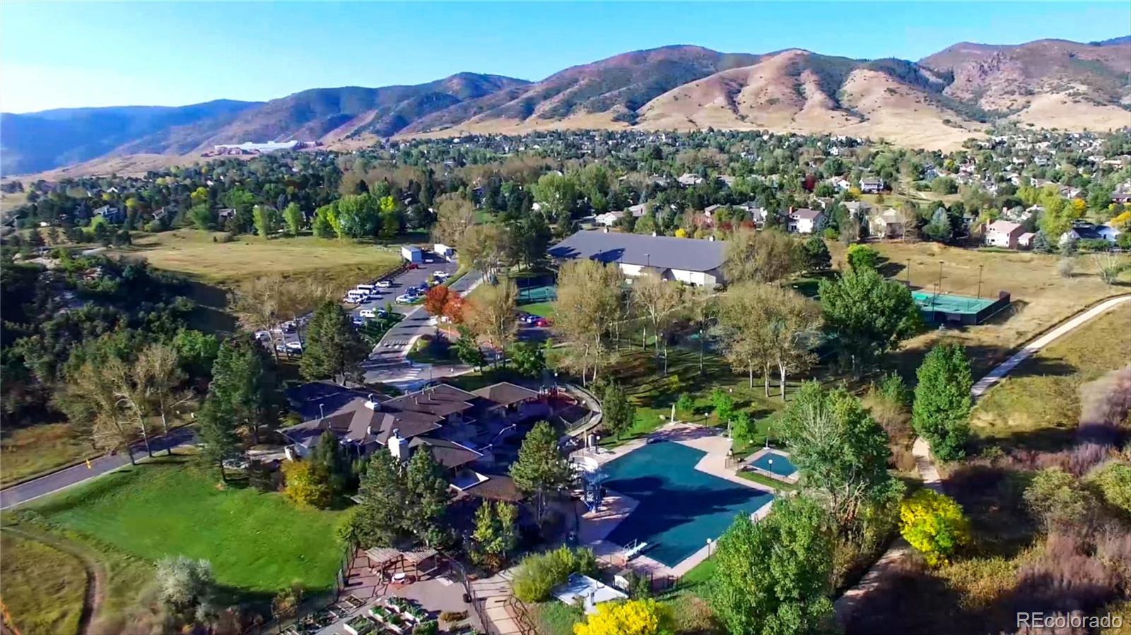 22 Mule Deer Trail
