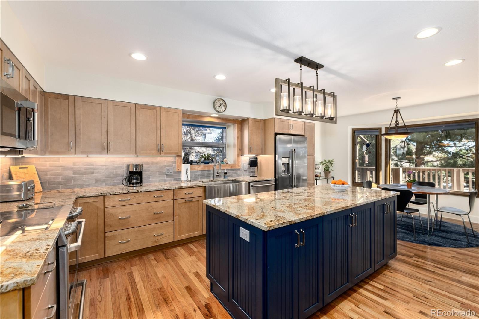 22 Mule Deer Trail