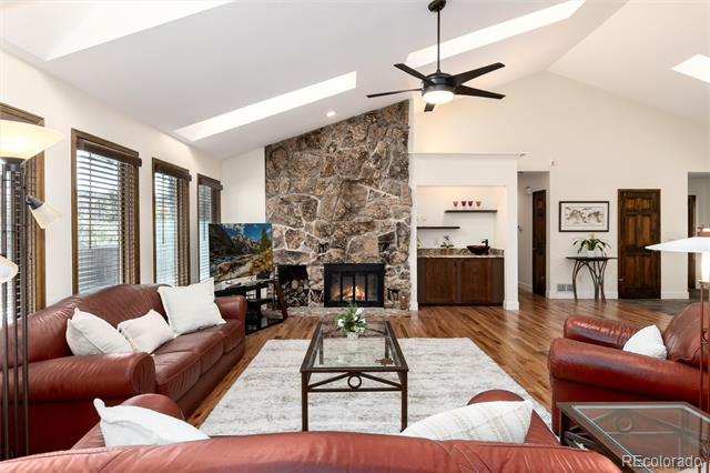 22 Mule Deer Trail