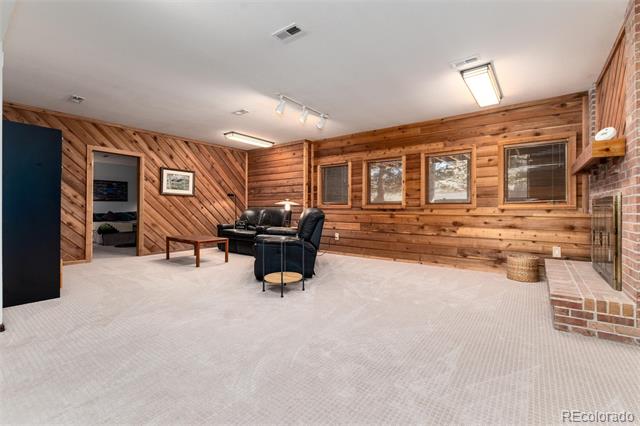 22 Mule Deer Trail