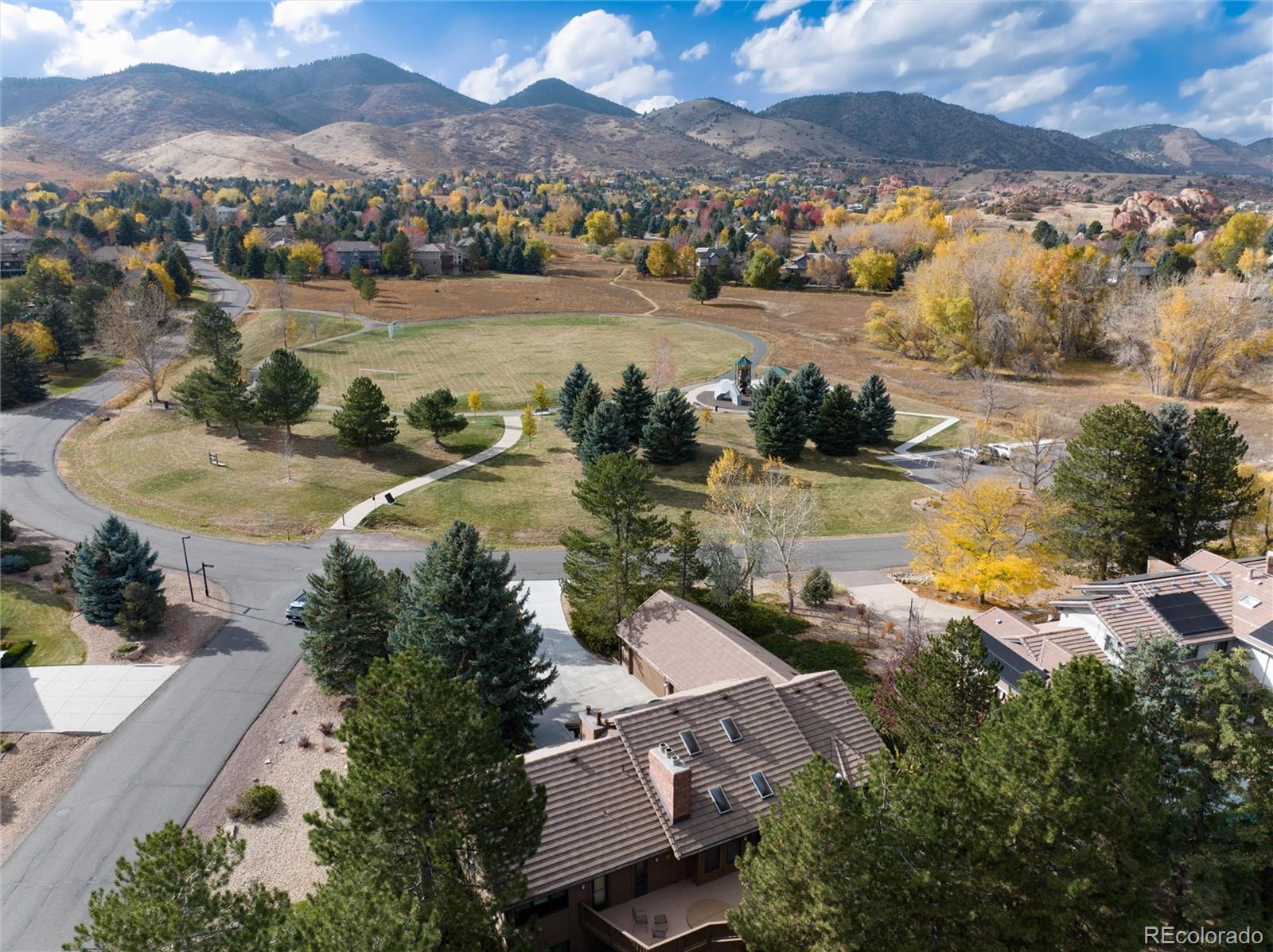 22 Mule Deer Trail