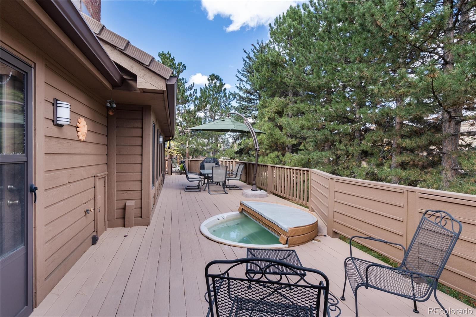 22 Mule Deer Trail