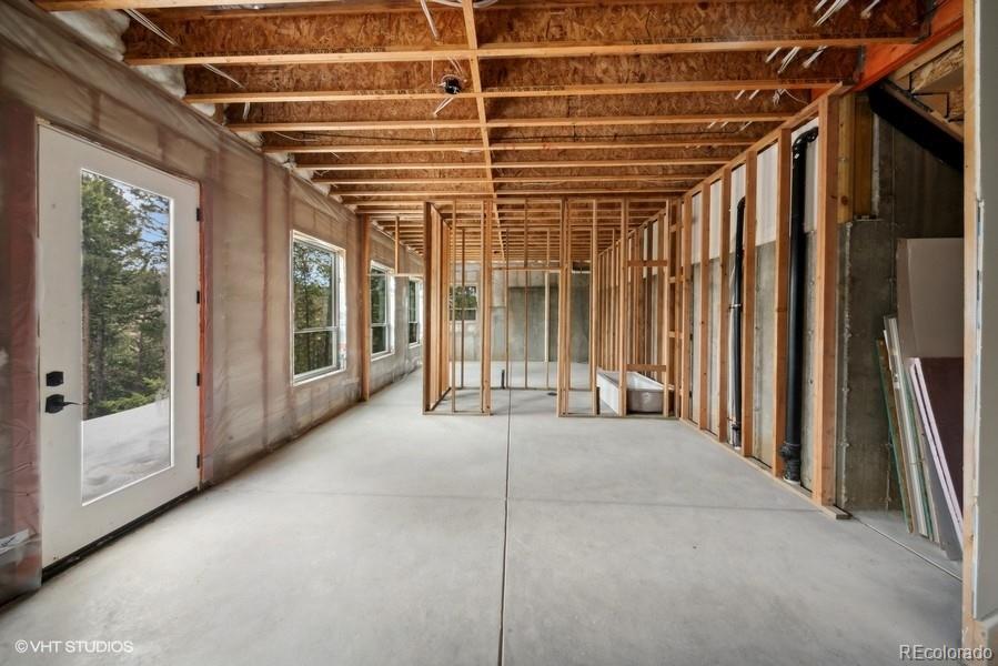 1810 Saddleback Drive