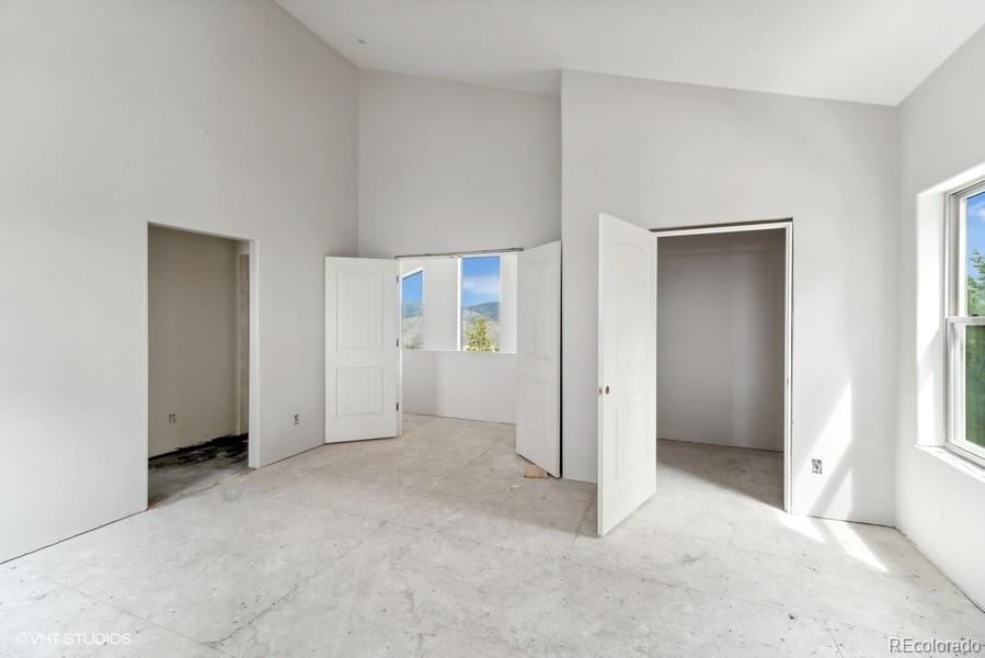 1810 Saddleback Drive