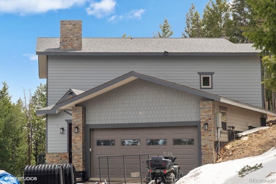 1810 Saddleback Drive