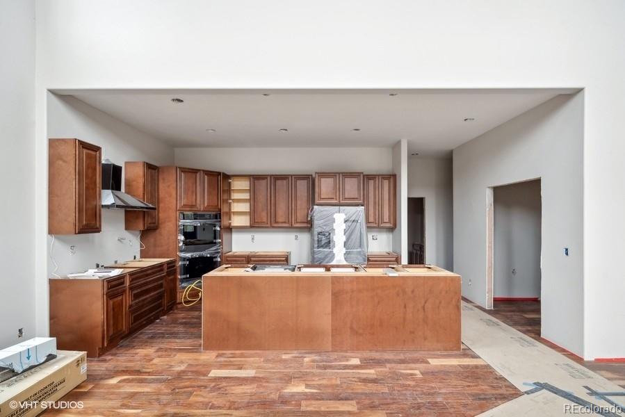 1810 Saddleback Drive